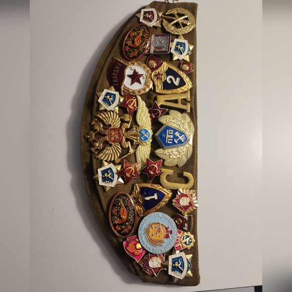 Vintage Russian-Soviet Union Military Field Cap/hat with enamel pins and patches
